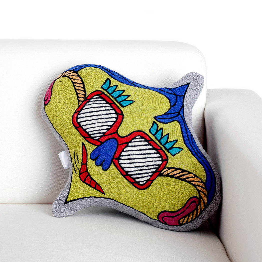 Faces Ogee 03 Cushion